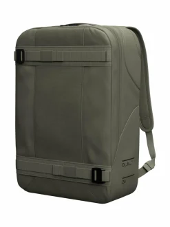 Db Skateboarding Daypack -reppu 20 l^ Reput