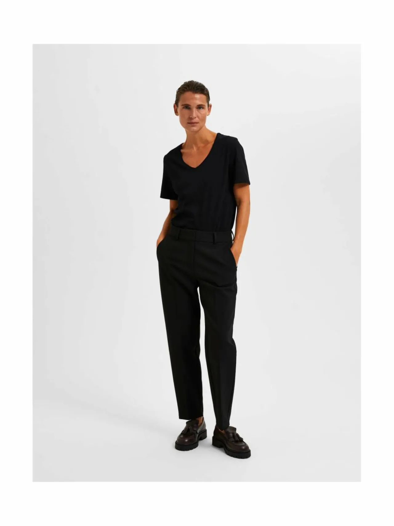 Housut<Selected SlfRita Ria Cropped -housut BLACK