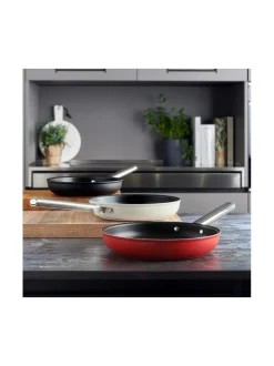 Smeg paistinpannu, punainen 28cm^ Keitto- & Paistoastiat