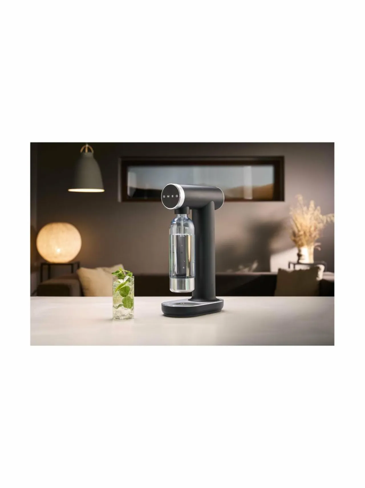 Muut Keittiölaitteet<Smeg Soda Maker -hiilihapotuslaite BLACK
