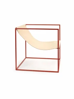 Tuolit & Jakkarat<valerie_objects Solo-tuoli RED BROWN