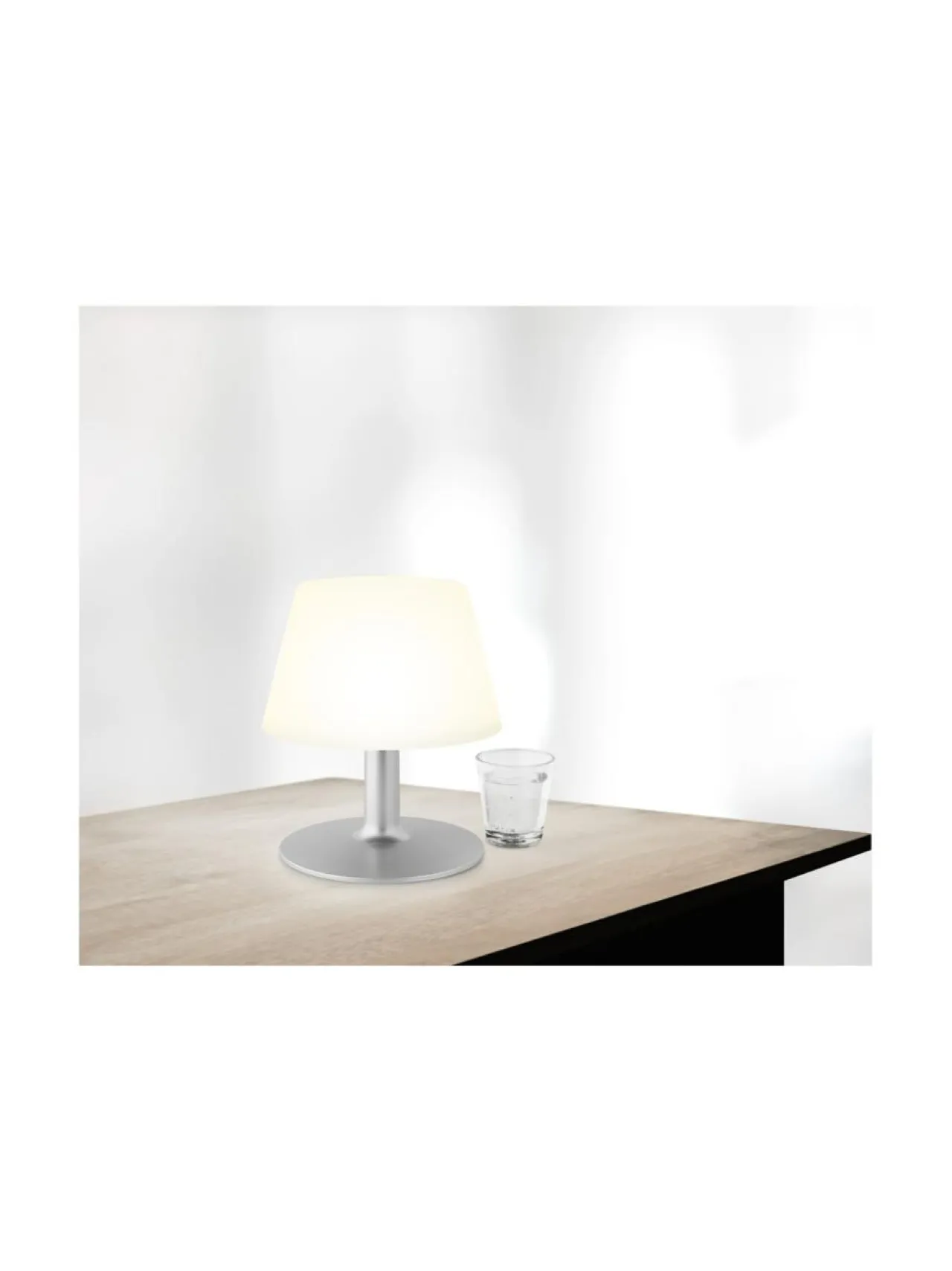 Eva Solo Outdoor SunLight Lounge valaisin 24,5 cm^ Puutarhavalaisimet & Lyhdyt