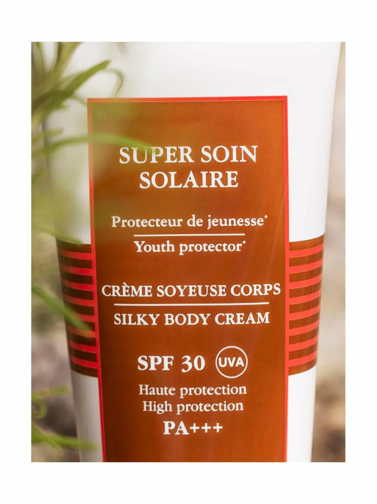 Aurinkotuotteet<Sisley Super Soin Solaire Body Cream SPF 30 -vartalovoide 200 ml