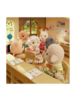 SYLVANIAN FAMILIES Lammasperhe^ Nuket & Nuken Tarvikkeet