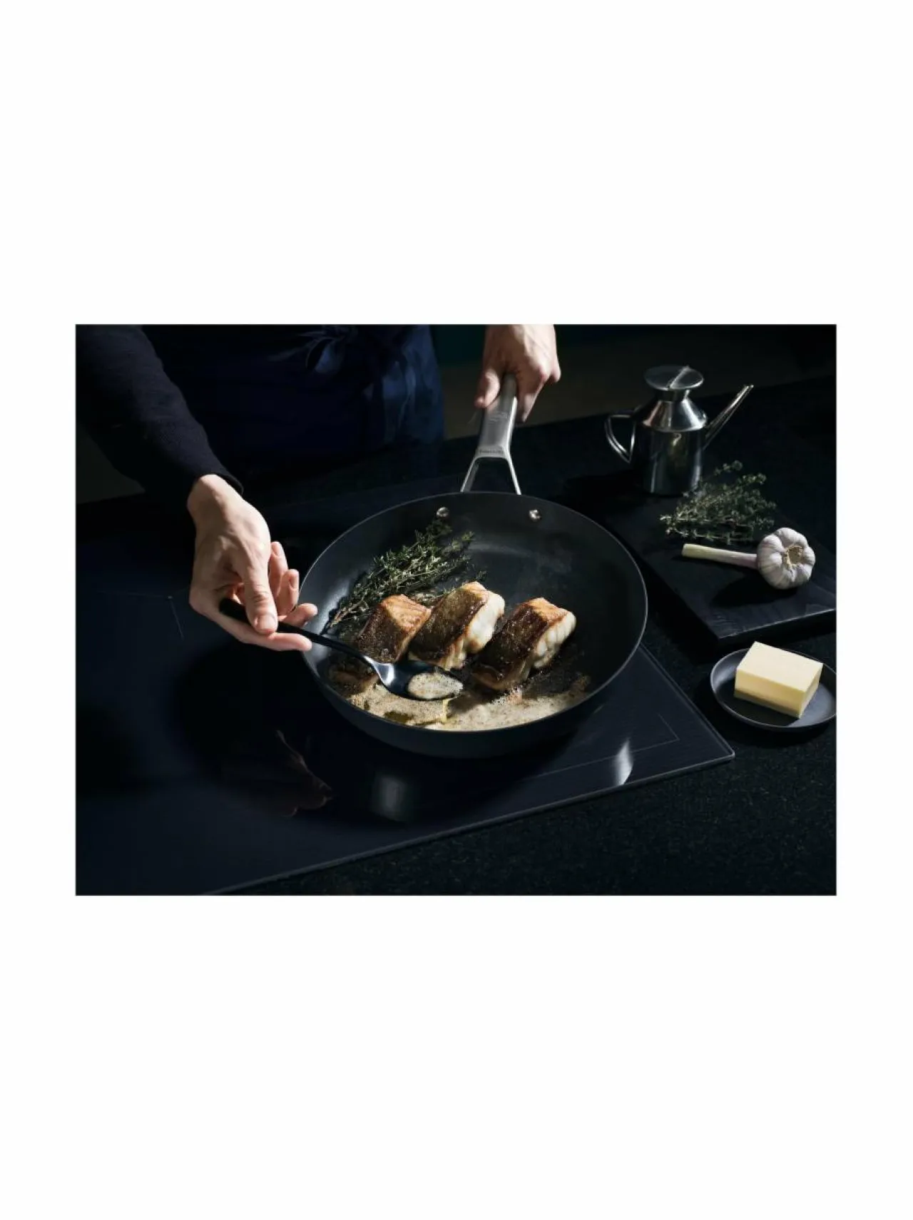 Fiskars Taiten -paistinpannu, 28 cm^ Keitto- & Paistoastiat