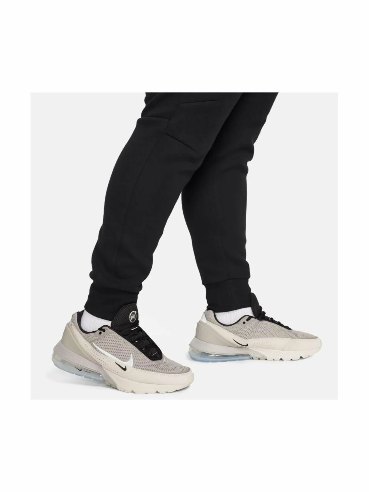 Urheiluhousut & Treenitrikoot<Nike Tech Fleece -collegehousut 010 BLACK/BLACK