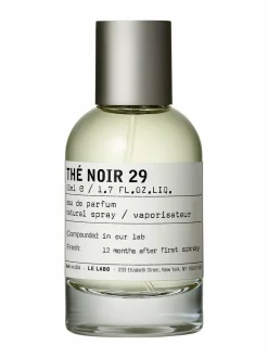 Naiset<Le Labo Thé Noir 29 -tuoksu