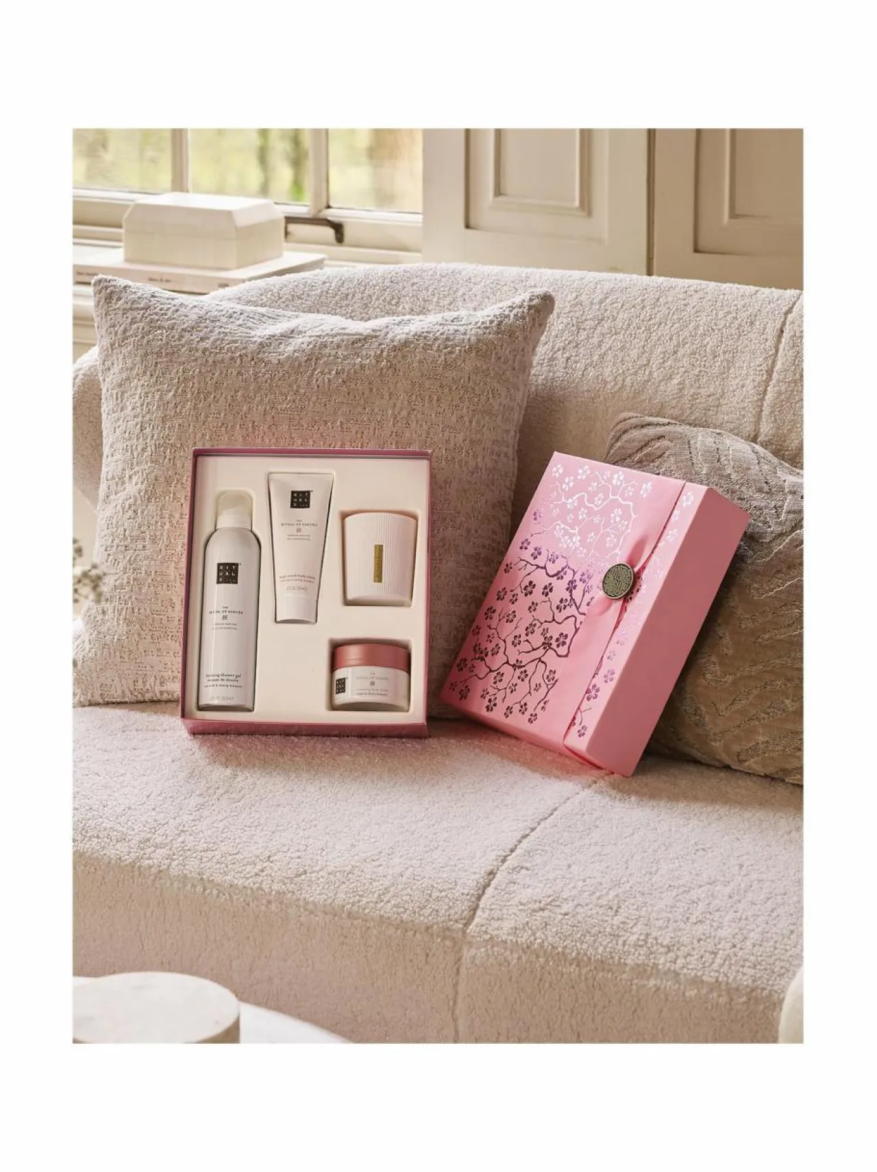 Rituals The Ritual of Sakura Medium Gift Set -ihonhoitopakkaus^ Ihonhoitopakkaukset