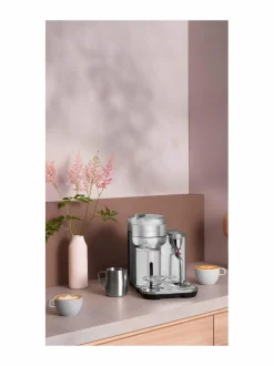 Kahvin- & Vedenkeittimet<Nespresso The Vertuo Creatista -kapselikeitin BRUSHED STAINLESS STEEL
