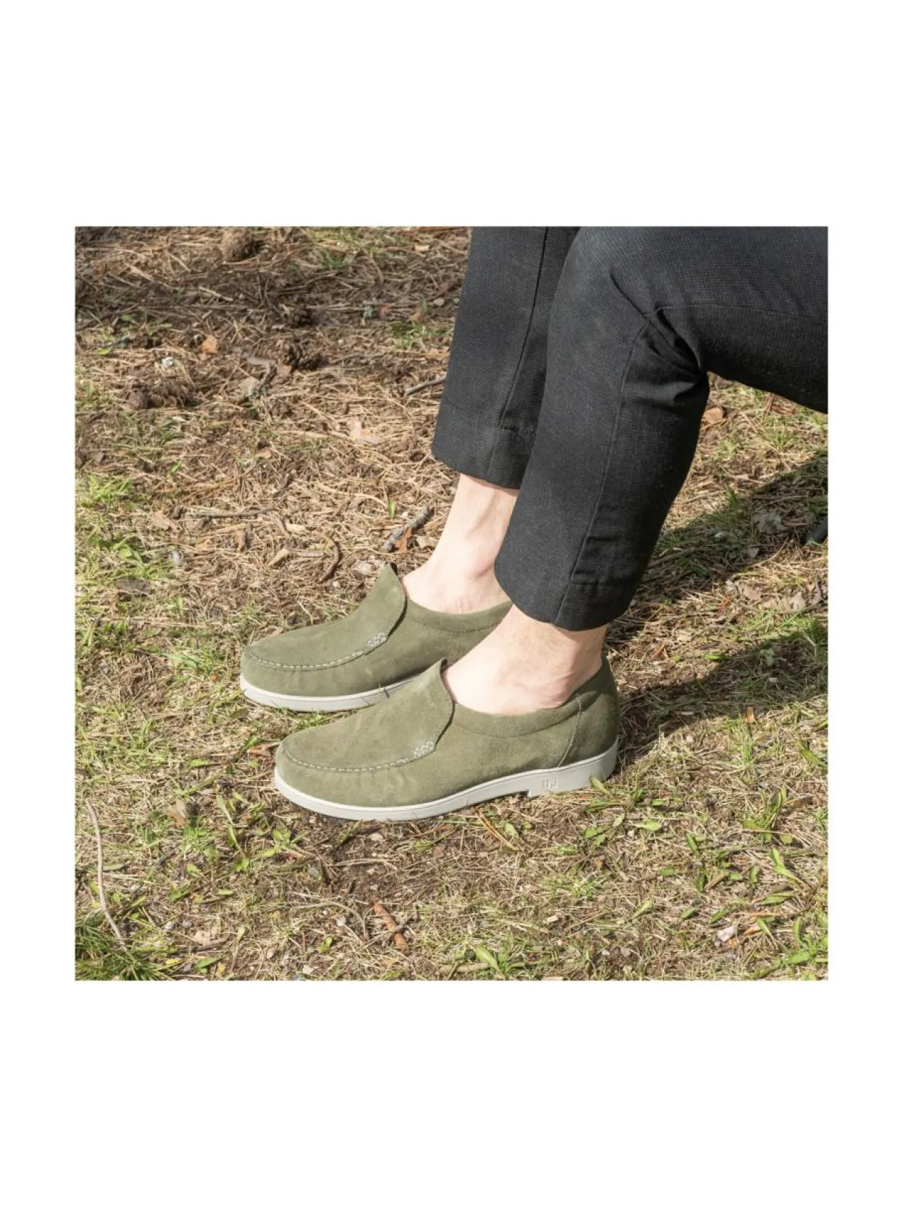 Kävelykengät & Loaferit<Pomar TOPI Miesten mokkasiinit MOSS SUEDE/GREY SOLE