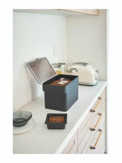 Säilytys<Yamazaki Tower Pet Food -säilytyslaatikko 6 l BLACK