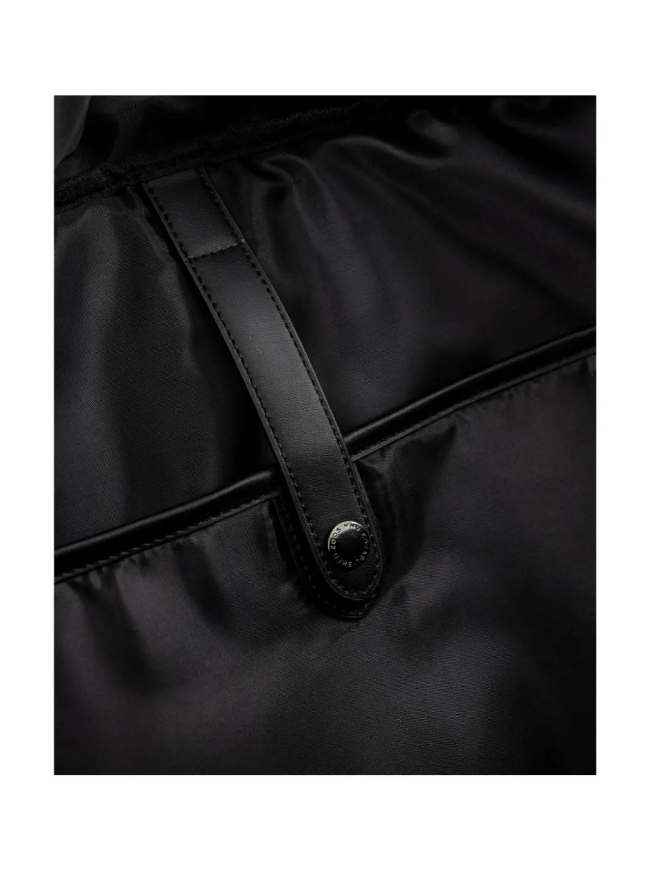 Laukut<MMV Bags Traveler Weekender Bag -viikonloppulaukku MUSTA
