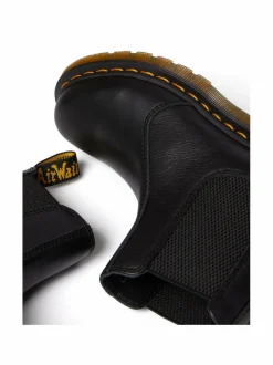 Dr. Martens Virginia Chelsea -nahkanilkkurit^ Nilkkurit
