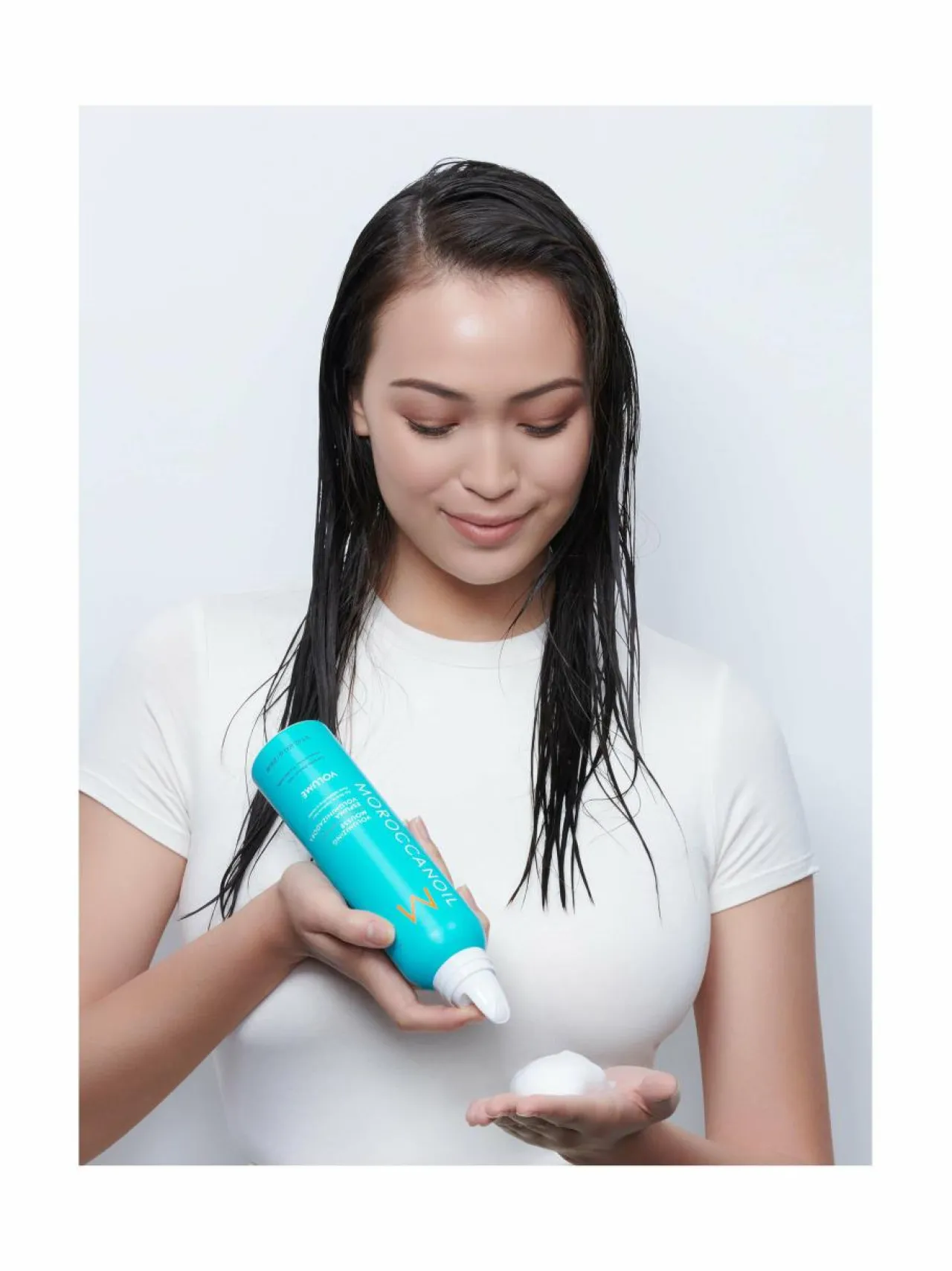 Moroccanoil Volumizing Mousse -muotovaahto 250 ml^ Muotoilu & Viimeistely