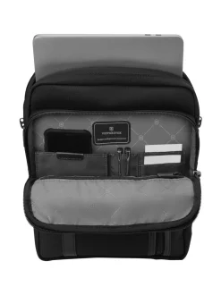Tietokonelaukut<Victorinox Travel Gear Werks läppärilaukku 8 l MUSTA
