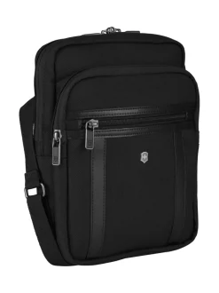 Tietokonelaukut<Victorinox Travel Gear Werks tablettilaukku 6 l MUSTA