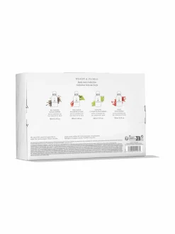 Molton Brown Woody and Floral Body Care Collection suihkusaippuapakkaus, 4 kpl^ Tuoksupakkaukset