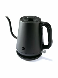 Kahvin- & Vedenkeittimet<Wilfa WSPOK-1000B Svart Pour -vedenkeitin BLACK